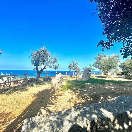 Sea View Cea Feriehus Bari Sardo