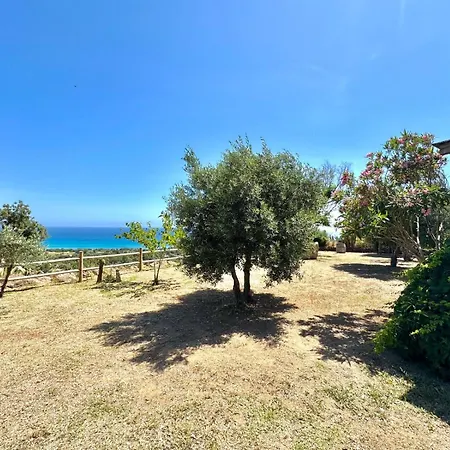 Feriehus Sea View Cea *